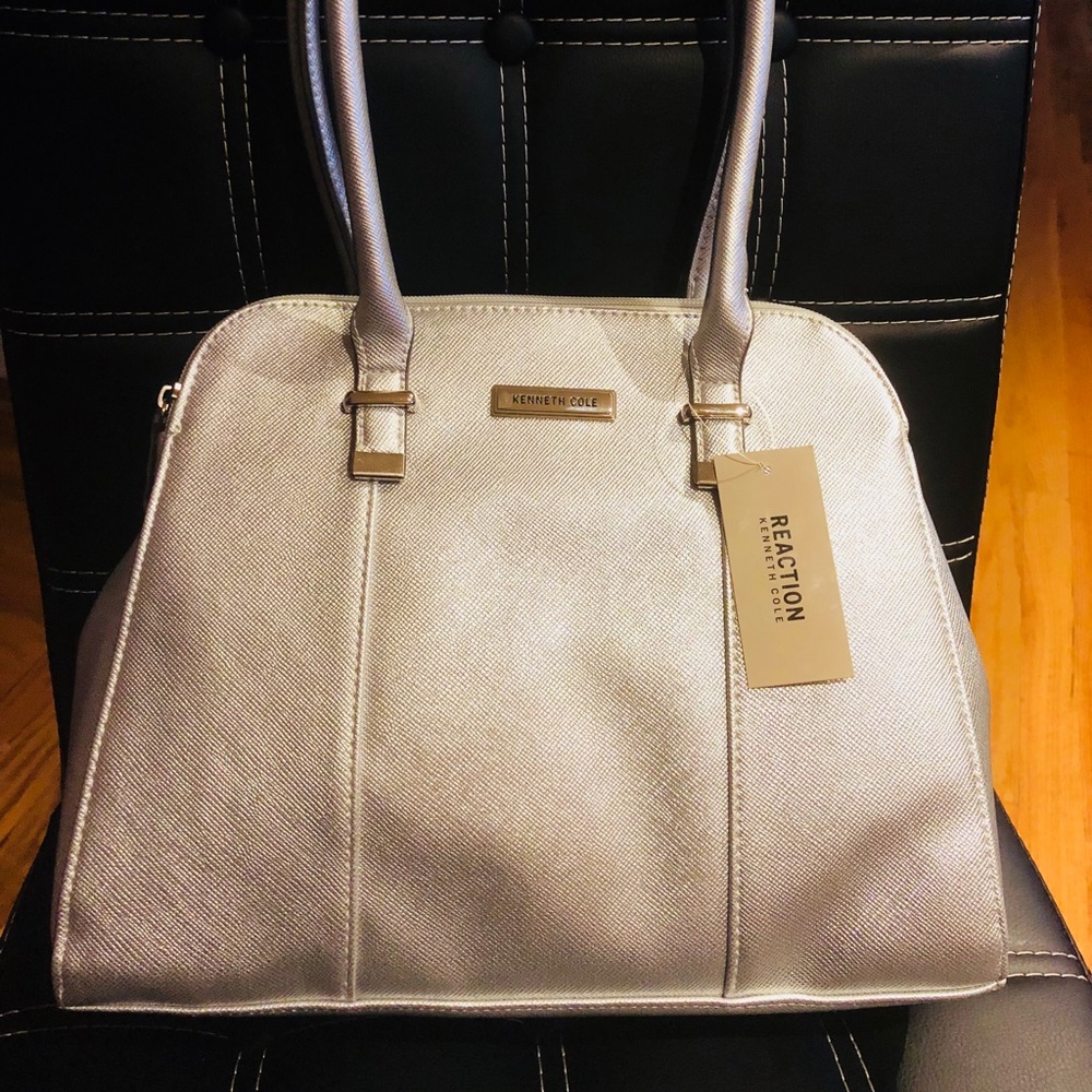 SALE 💖 Reaction Kenneth Cole Handbag